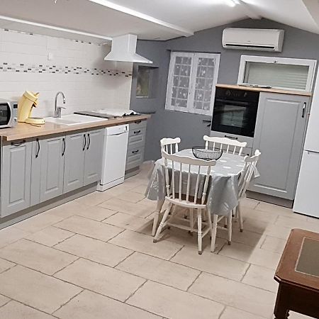 Maison Des Clos Nyons Eksteriør bilde