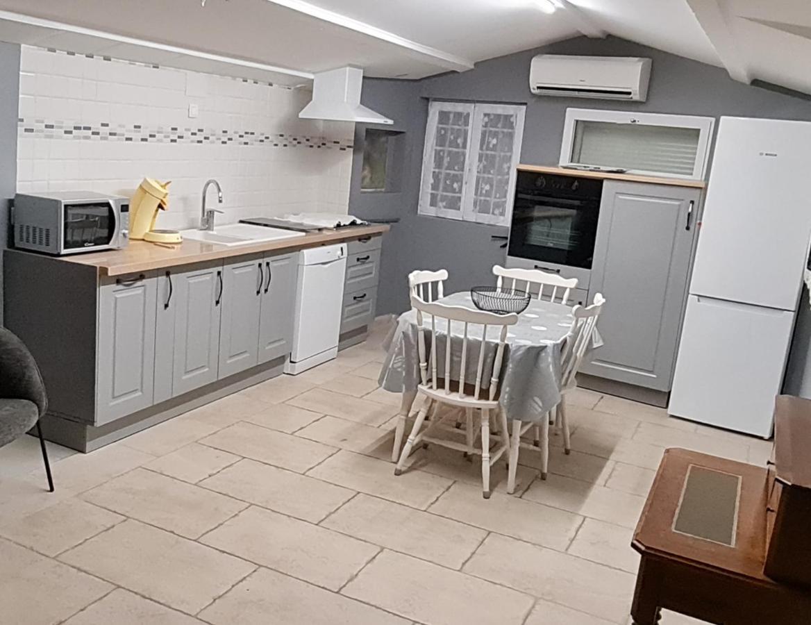 Maison Des Clos Nyons Eksteriør bilde